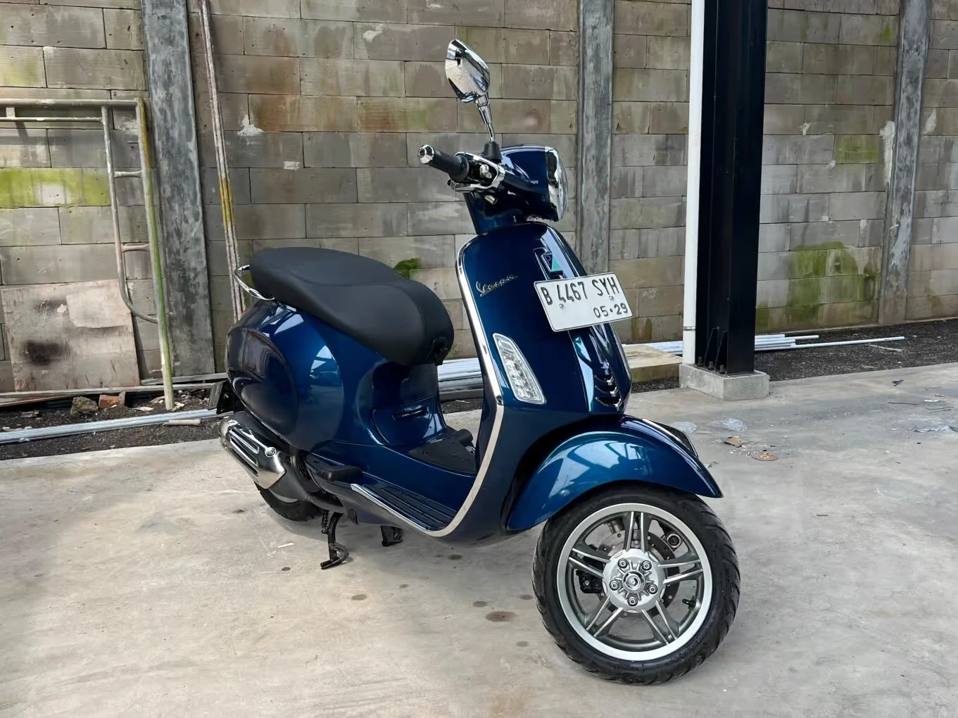 Rental Vespa Primavera Bali
